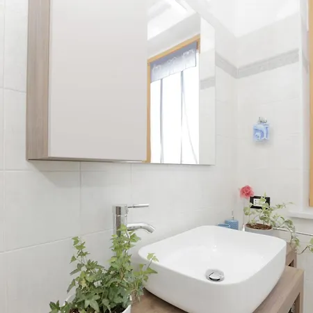 Prestige - 5 Min From The Train Station - Garden And Private Parking * Lunense