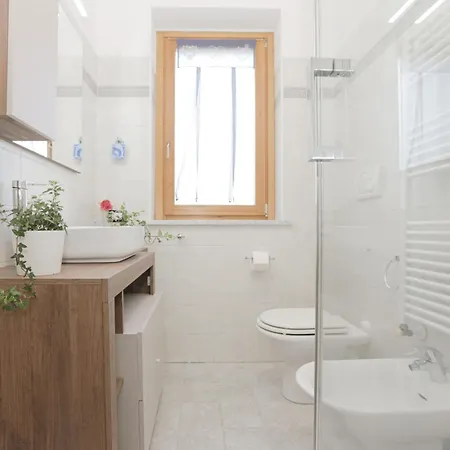 Prestige - 5 Min From The Train Station - Garden And Private Parking Vila