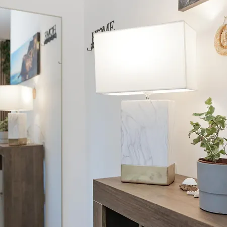 Prestige - 5 Min From The Train Station - Garden And Private Parking Lunense