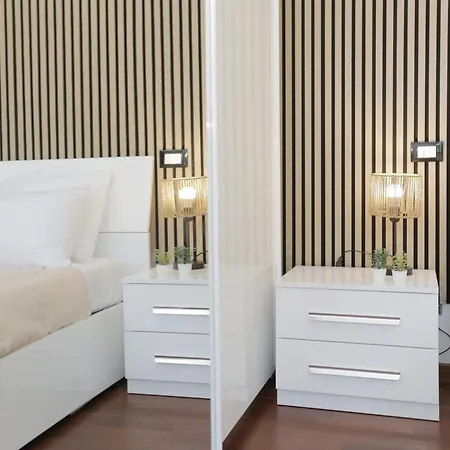 Prestige - 5 Min From The Train Station - Garden And Private Parking * Lunense